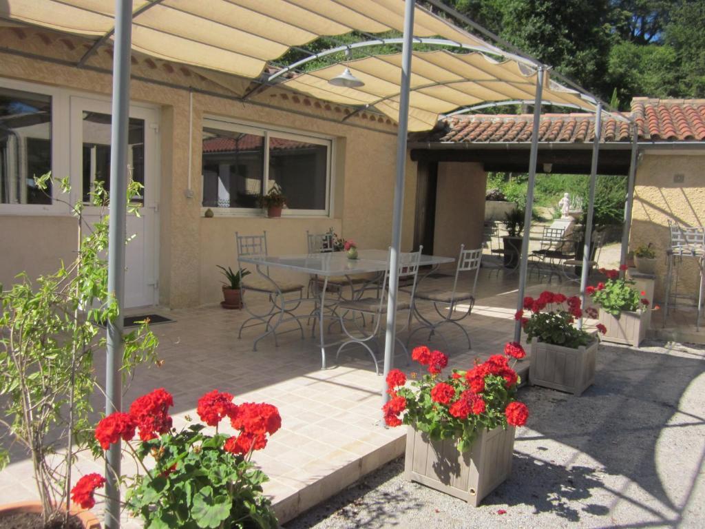Les Verveines De Vaison Exteriör bild